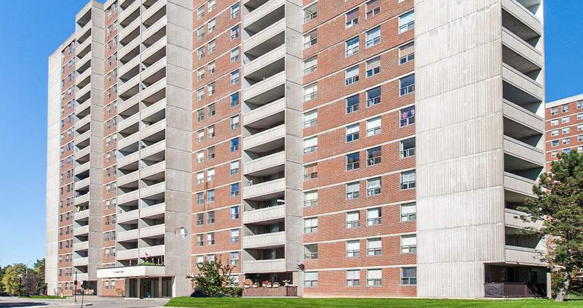 Actual property frontage at 55 Falby Court, Ajax, Ontario L1S 3W4